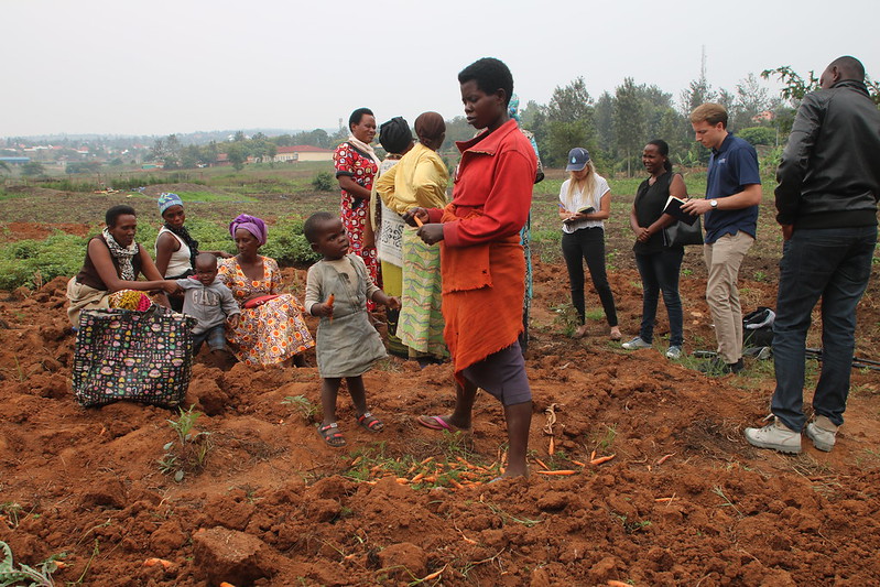 L'écart salarial entre les hommes et les femmes au Rwanda