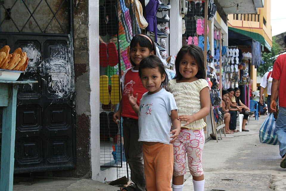 Pauvreté des enfants en Équateur