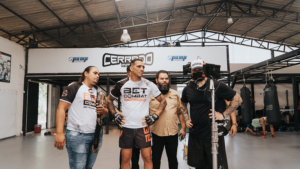 Instituto Charles do Bronx