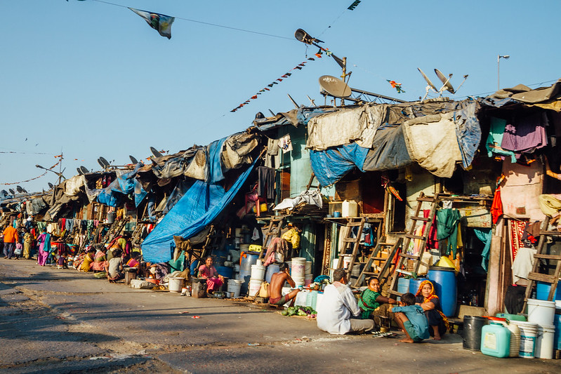 L’économie tentaculaire des bidonvilles indiens : Dharavi 