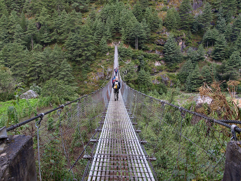 Ponts de sentier au Népal